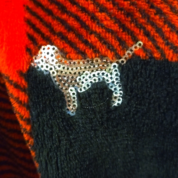 Pink Plaid Robe - Picture 3 of 5